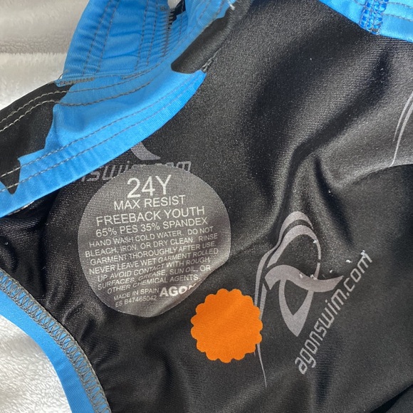 Agon swim max resist freeback swimsuit - Picture 5 of 6
